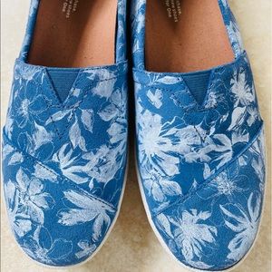 Toms Slip On Sneaker